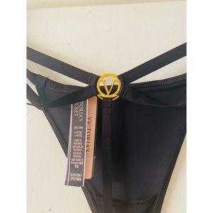 NWT VS straps thong